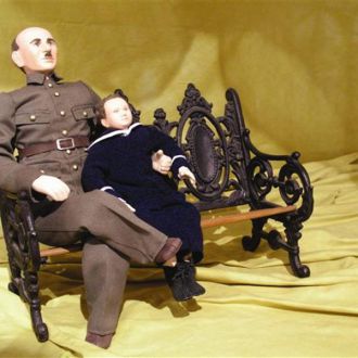 3.„Habemus Papam”- sceny z życia Karola Wojtyły / Muzeum Lalek w Pilźnie - 2006 r.